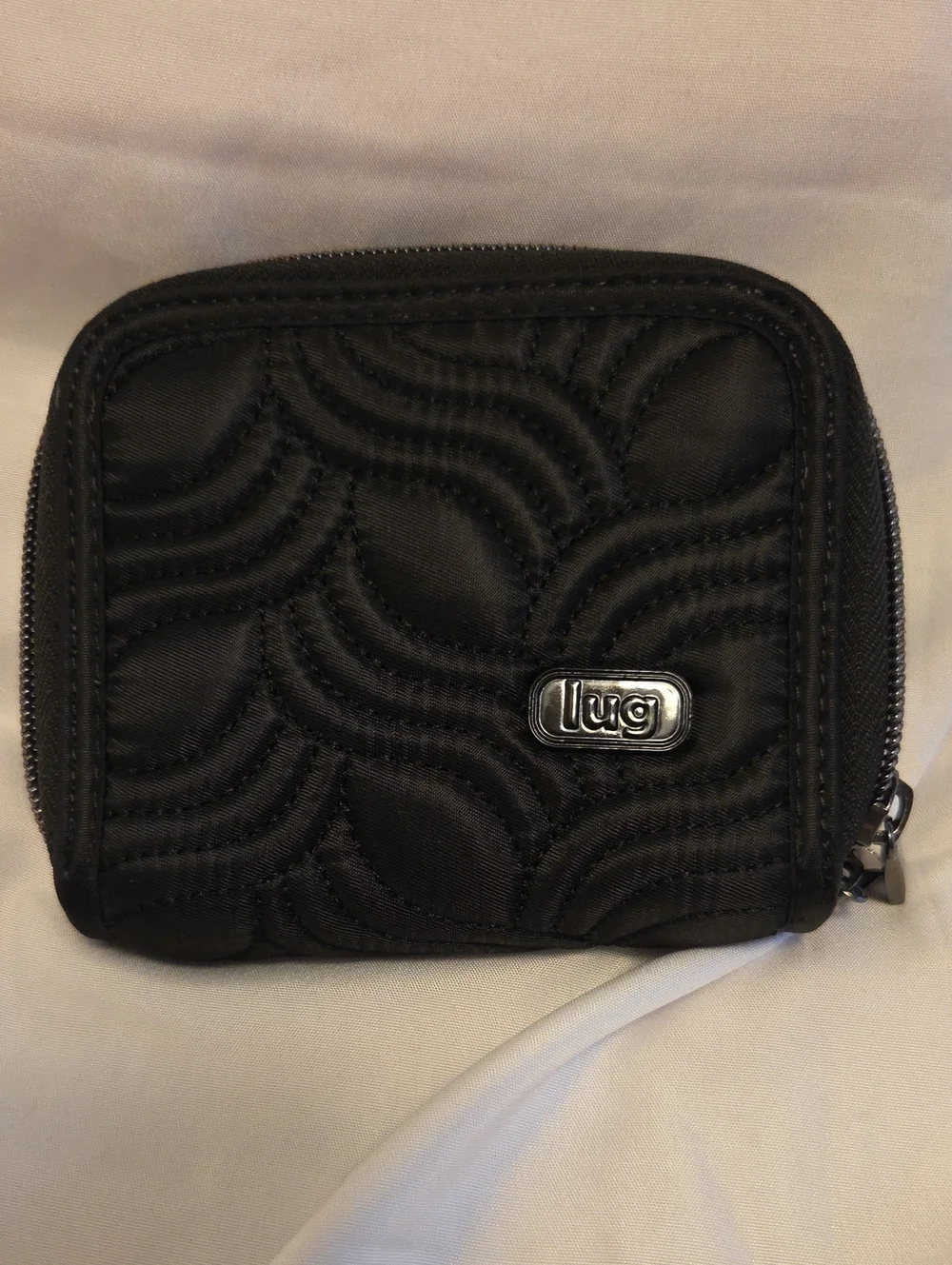 Lug Quilted Wave Pattern Black Splits